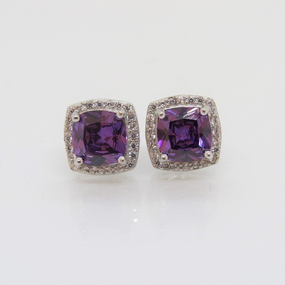 Vintage 925 Sterling Silver Amethyst Stud Earrings